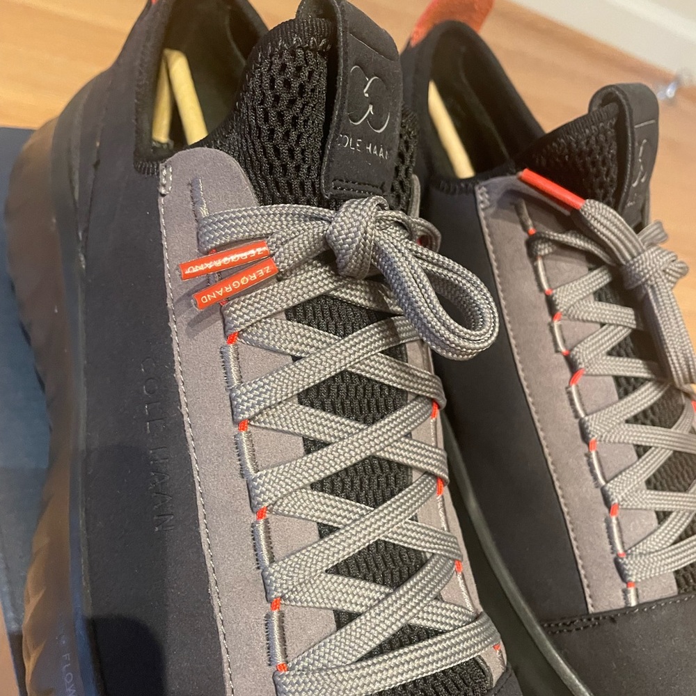 Cole Haan Black and Gray Men's Sneakers with Red Accents - Picture 5 of 8